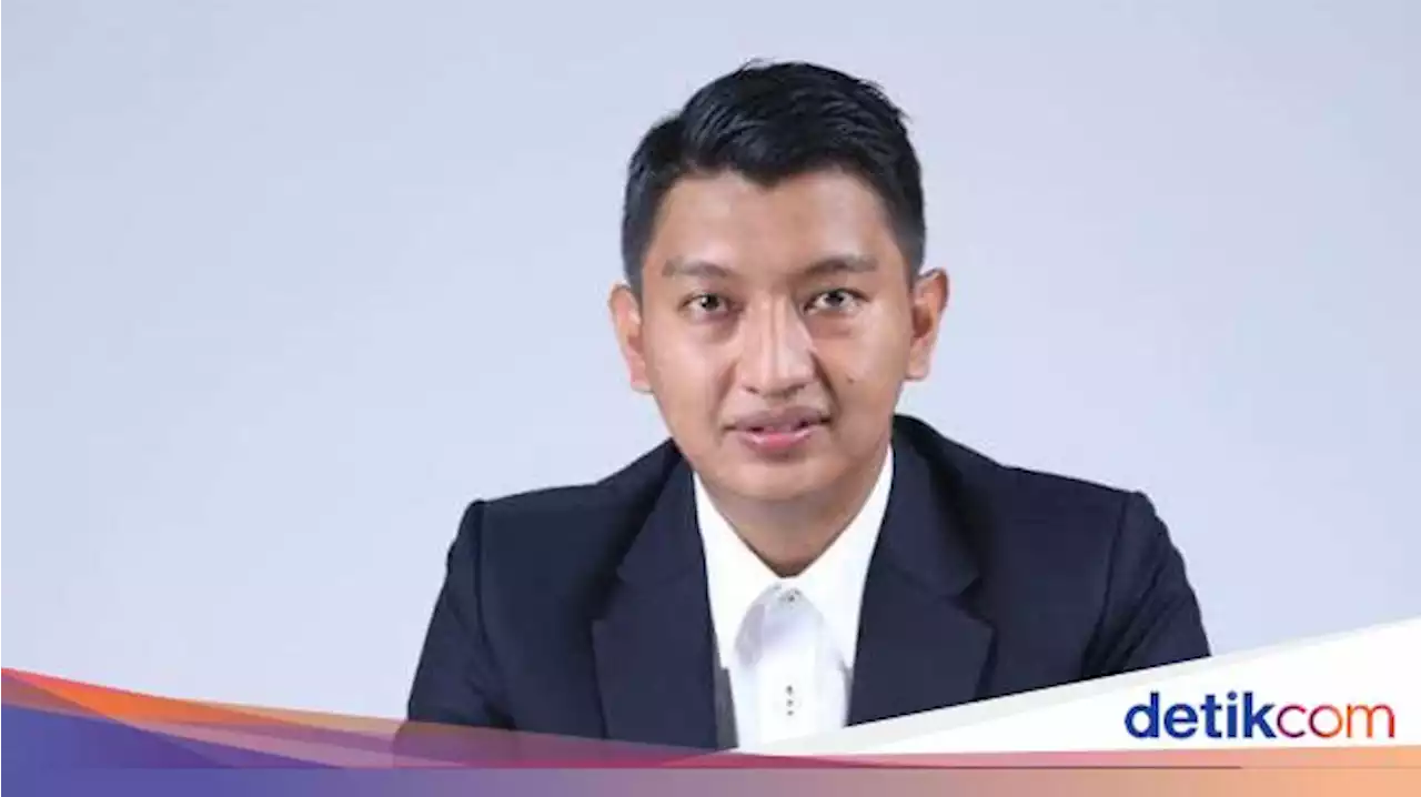 Arief Rosyid yang Dipecat DMI Komisaris Bank Syariah Indonesia