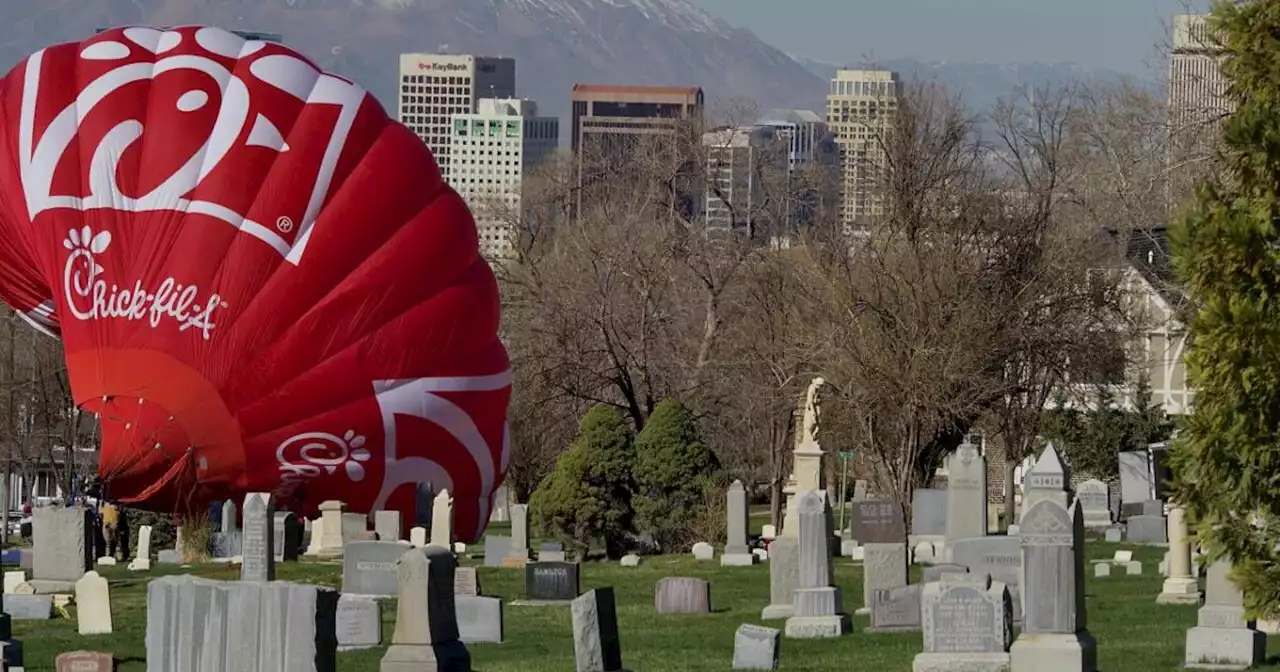 What was a hot air balloon doing in the Salt Lake City Cemetery?