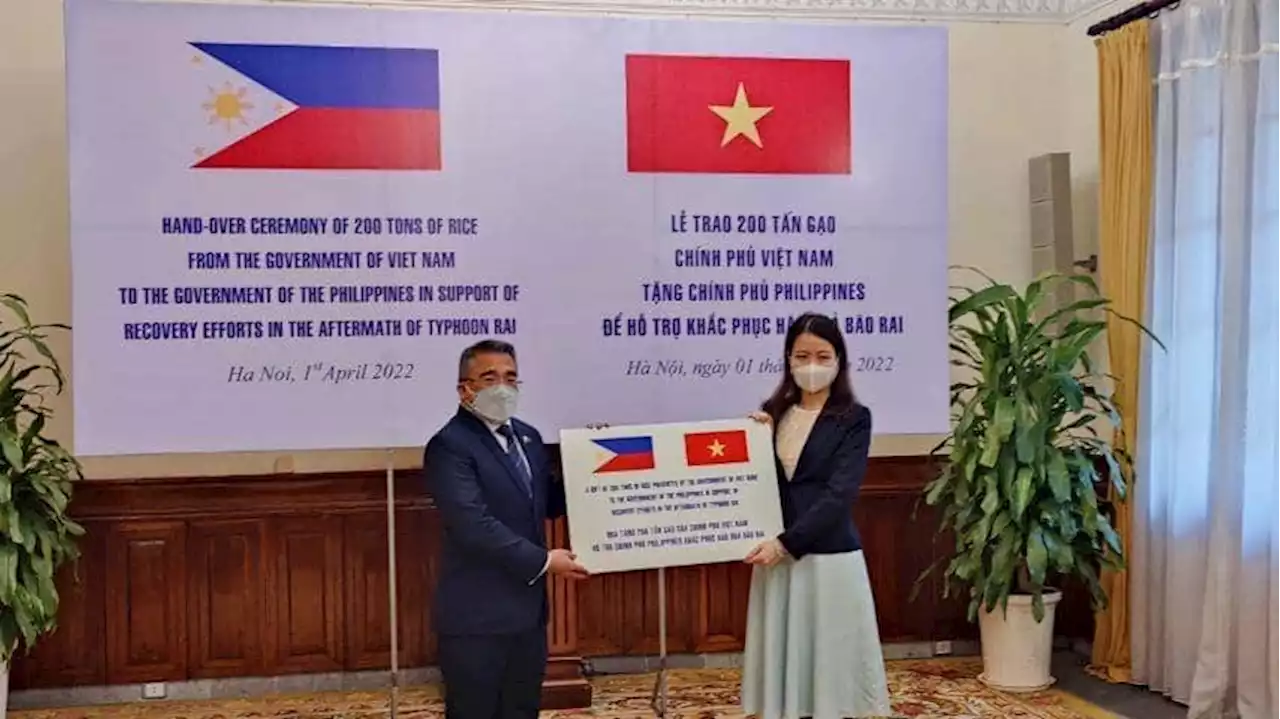 PH receives Vietnam's rice donation for 'Odette'-hit communities