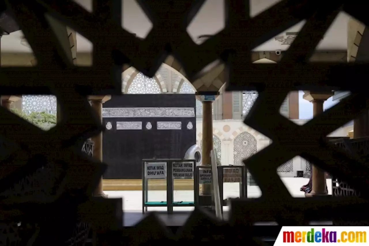 Foto : Melihat Miniatur Ka'bah untuk Manasik Haji di Blok M | merdeka.com