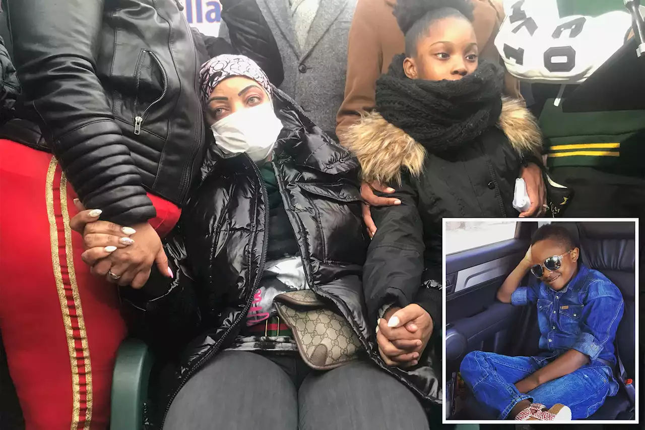 Mom of slain 12-year-old too heartbroken to speak at anti-violence event in Brooklyn