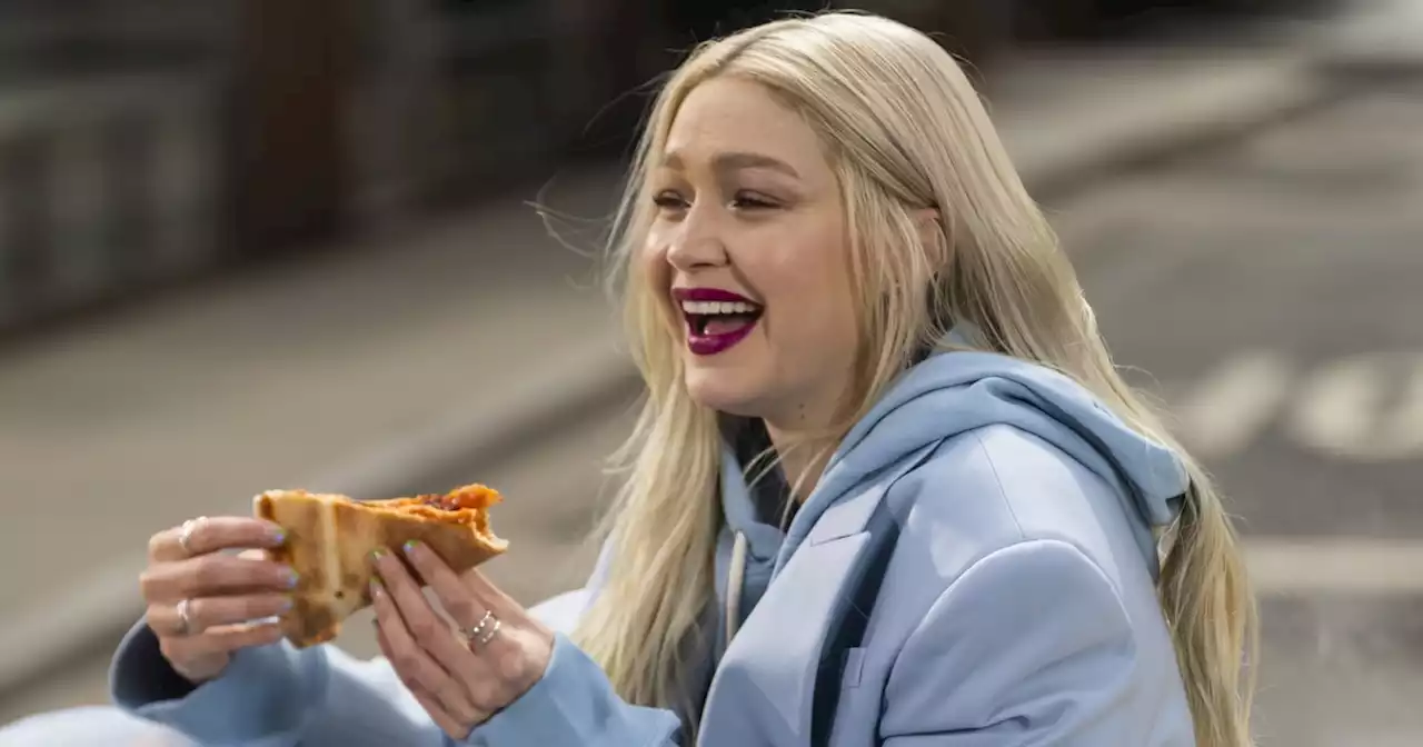 Gigi Hadid Ate a Slice of Pizza in a Huge Tulle Gown, and Same