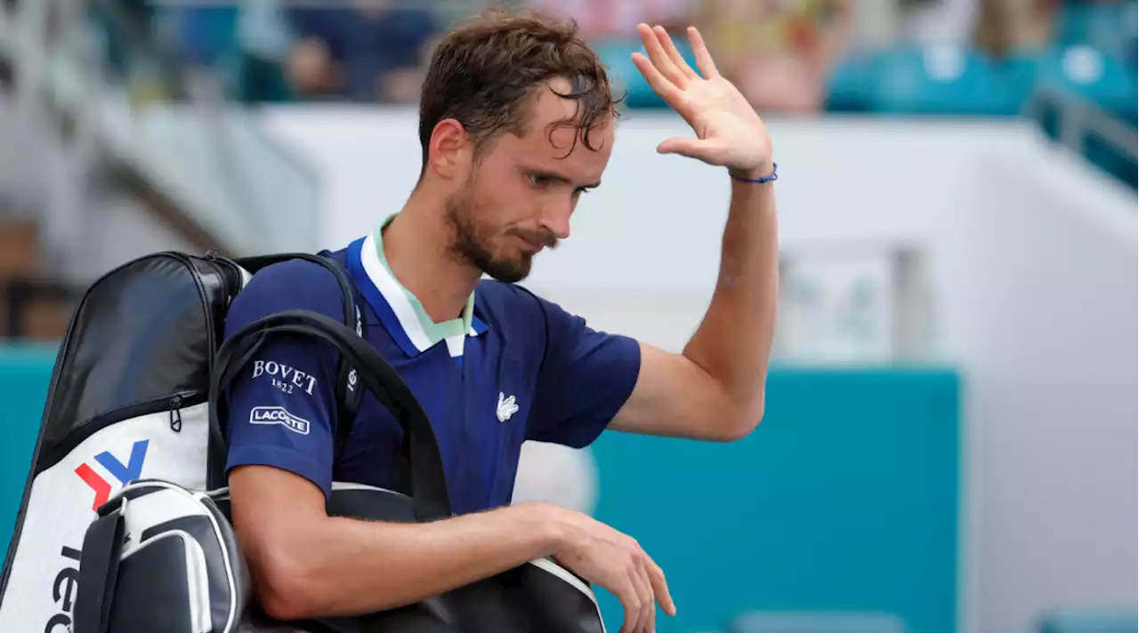 Daniil Medvedev Undergoes Procedure, Will Miss 1-2 Months