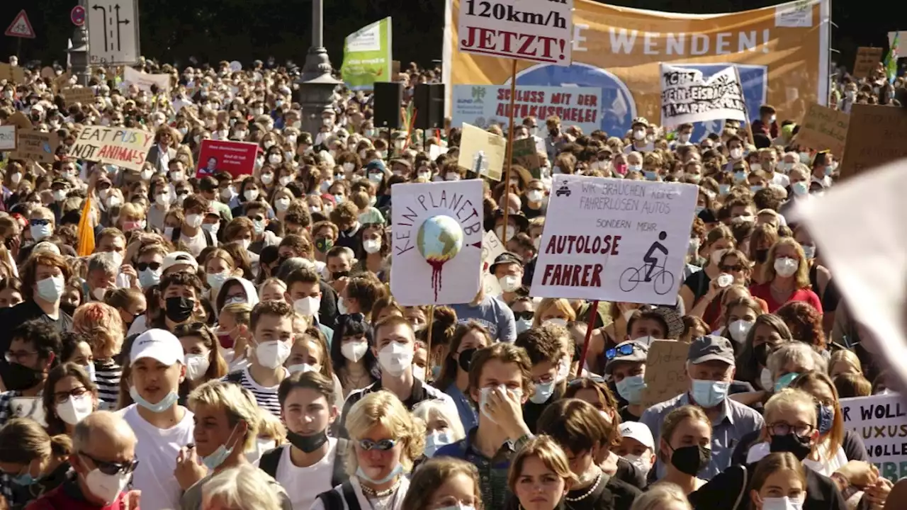 Landkreis München - Junge Menschen engagieren sich in Parteien