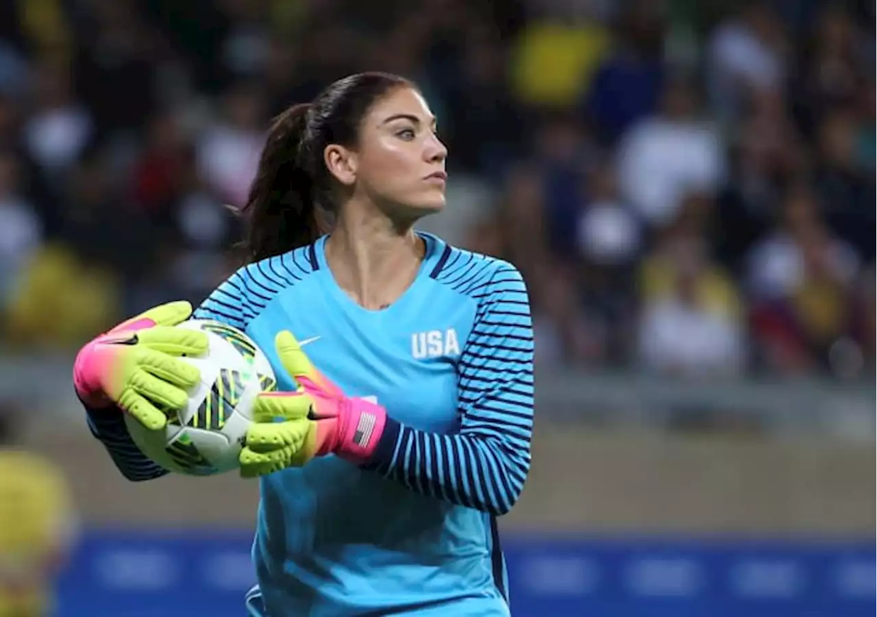 Hope Solo arrested on DWI, child abuse charges