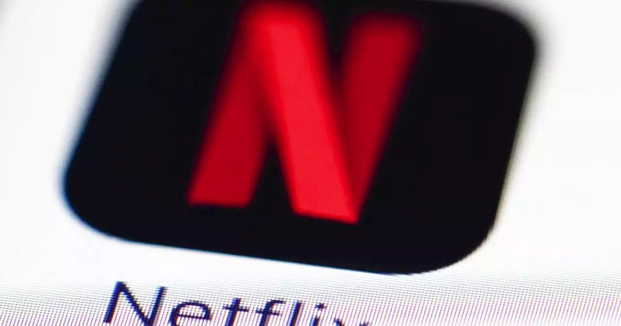 Netflix loses 200k subscribers in first quarter, expects to lose more