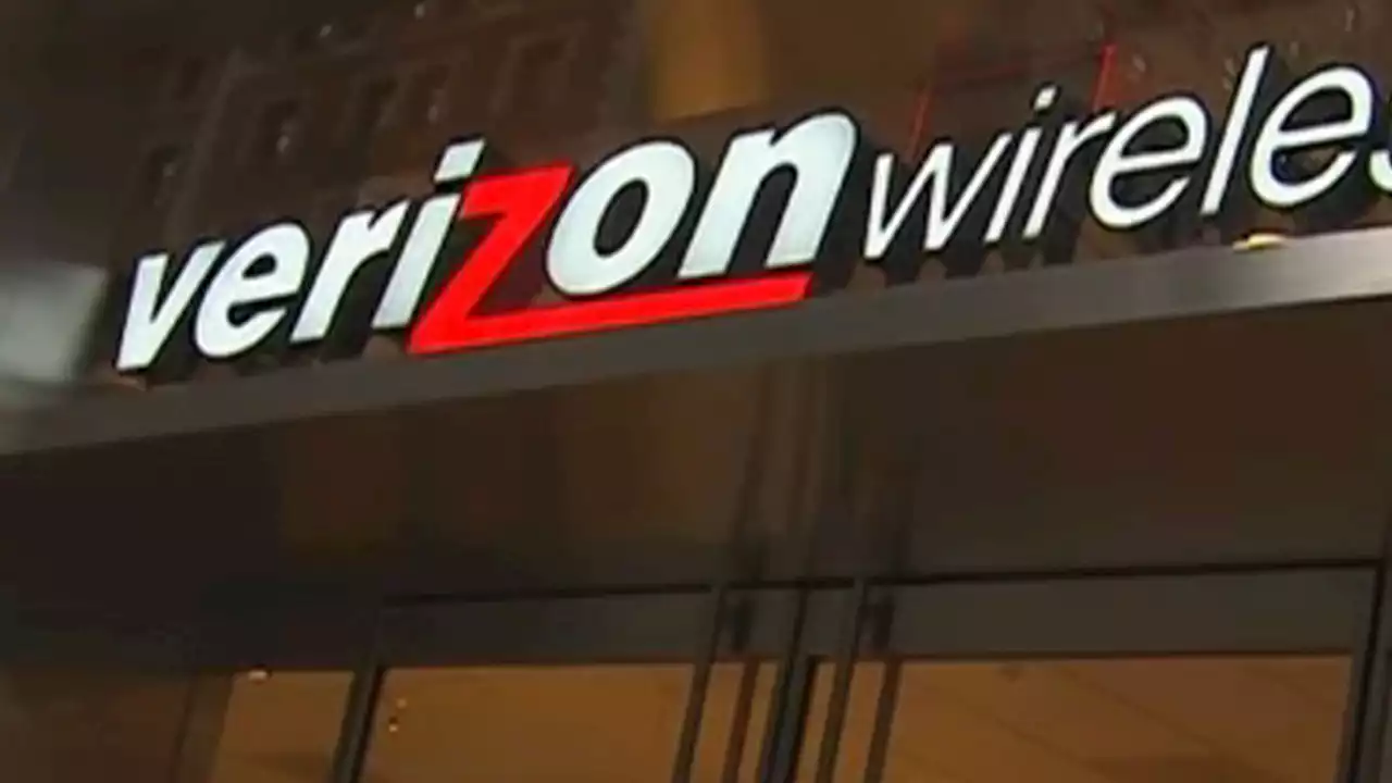 Verizon raising its minimum wage to $20 an hour