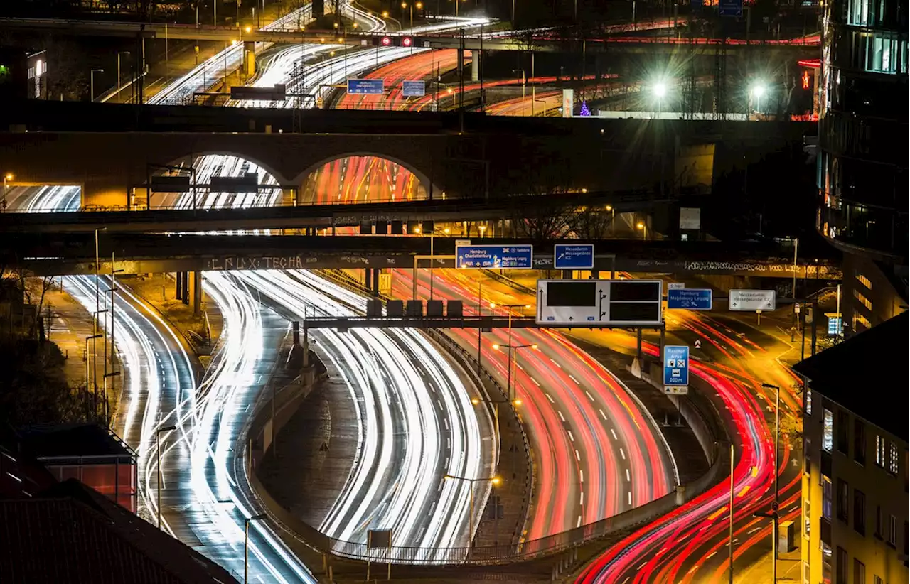 Ja zu Tempo 130 auf deutschen Autobahnen! Langsamfahren für den Frieden!