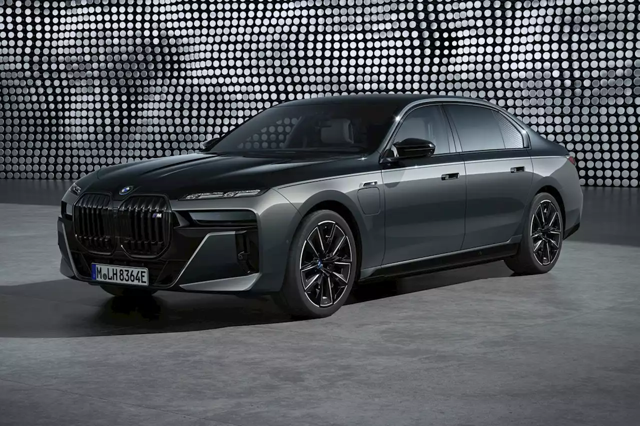 New BMW 7-series limo is plug-in hybrid-only in the UK