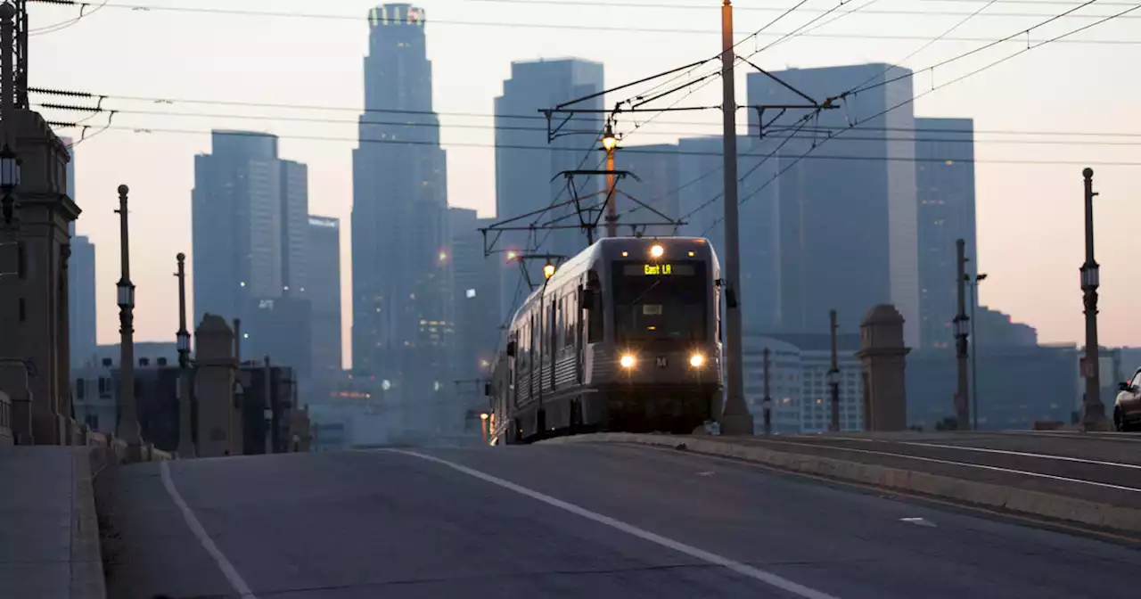 Metrolink, LA Metro offering free rides Friday for Earth Day