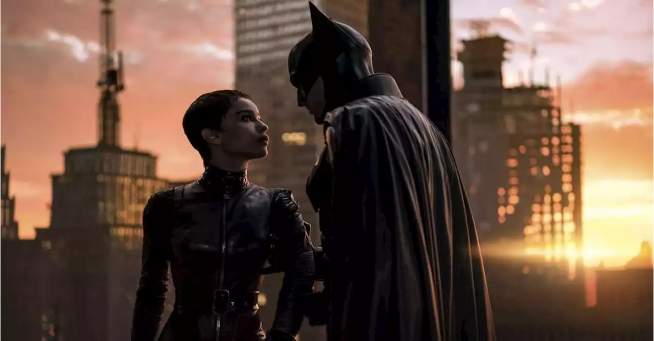 The Batman: Zoe Kravitz Calls Bat-Cat Relationship a 'Love-Hate Thing'