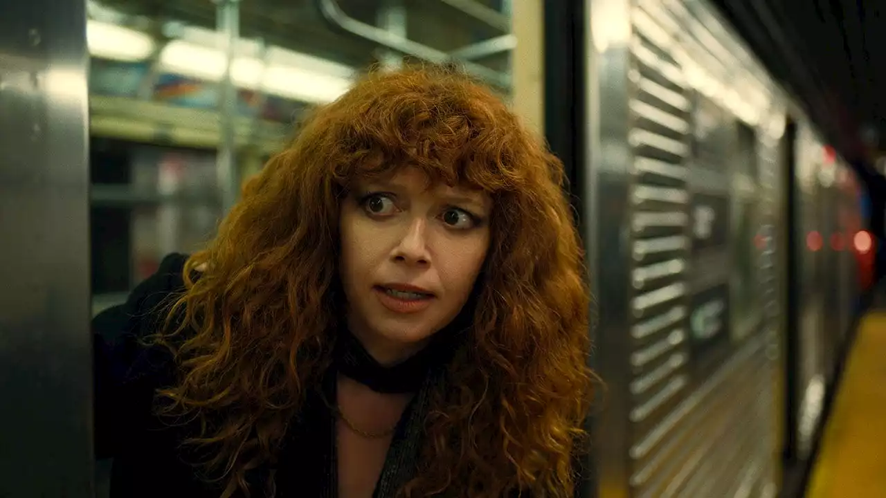 'Russian Doll': Natasha Lyonne and Amy Poehler Dish on Season 2