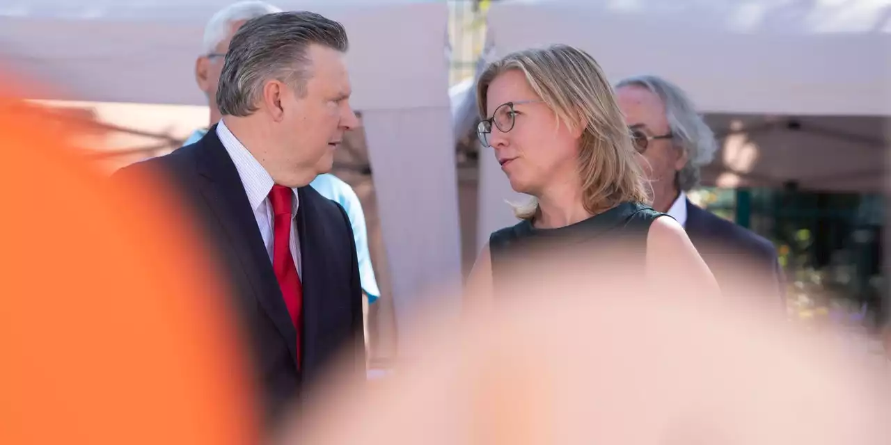Ludwig platzt der Kragen und geht auf Ministerin los