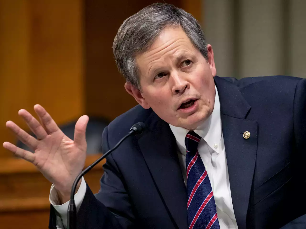 Montana Senator Steve Daines says that Putin is ‘terrorist’ committing ‘war crimes’