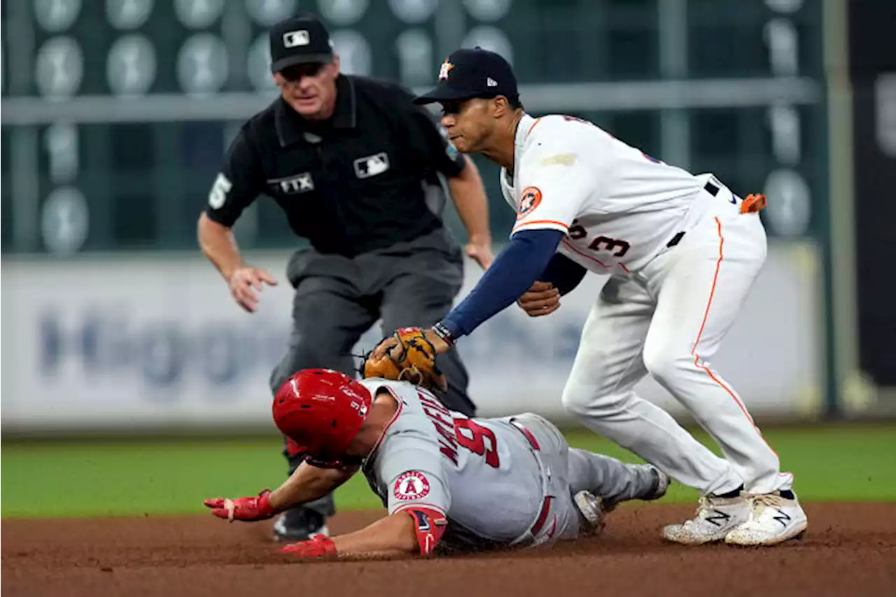 Suzuki, Marsh help Angels to 7-2 win over Houston Astros