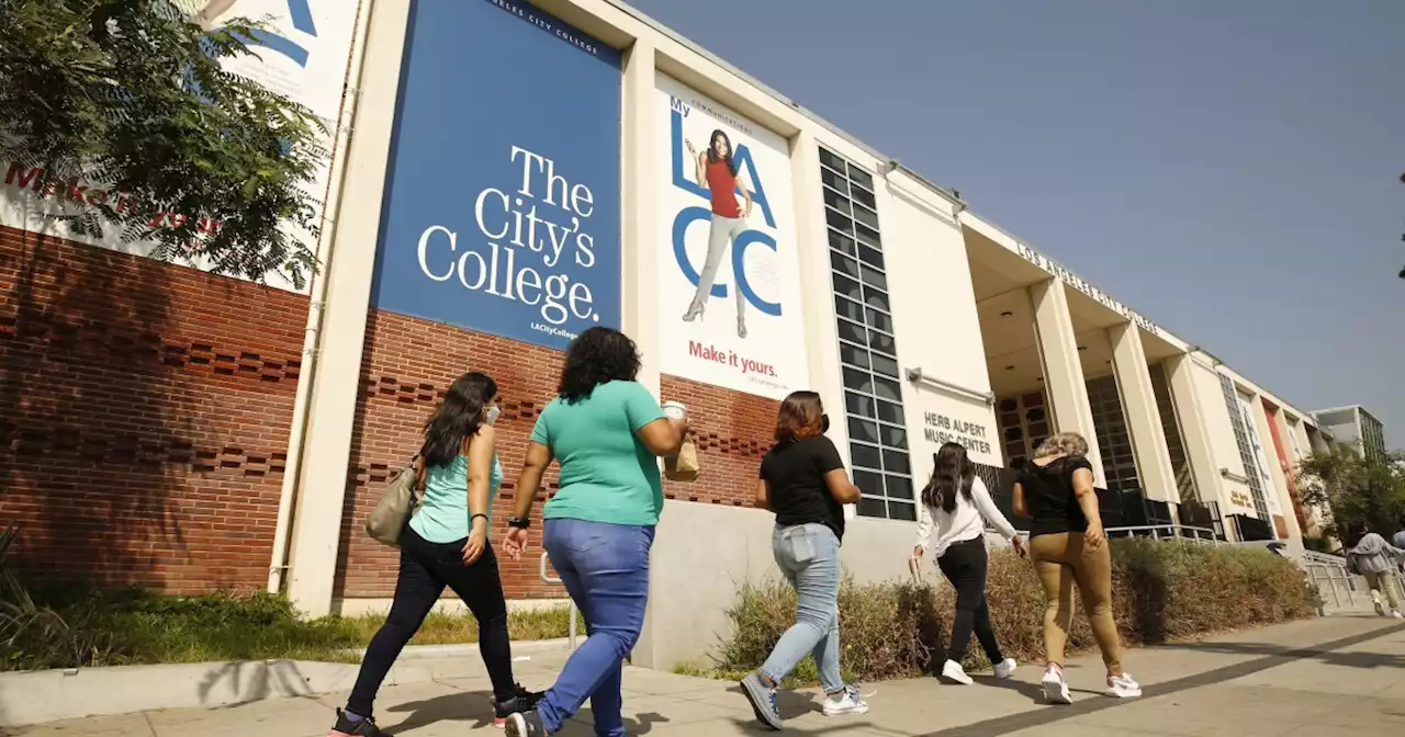 100 homeless L.A. community college students to get shelter, food and Wi-Fi