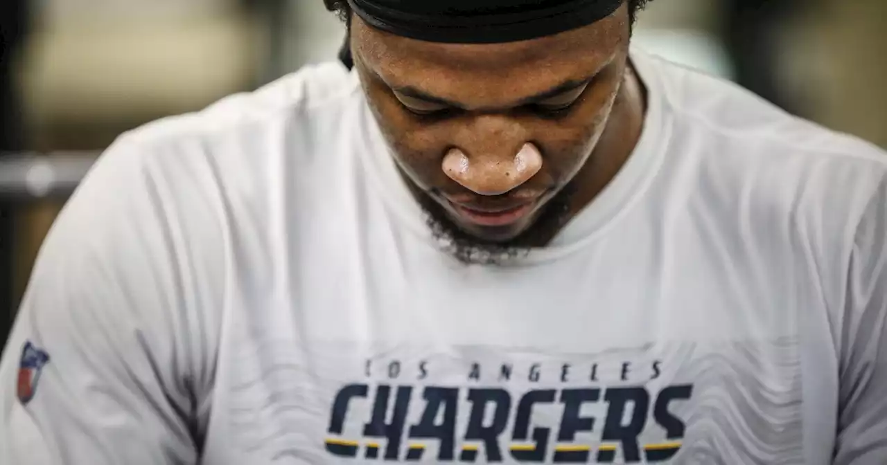 Chargers' Donald Parham Jr. on injury: 'A life-flashing-before-your-eyes kind of thing'