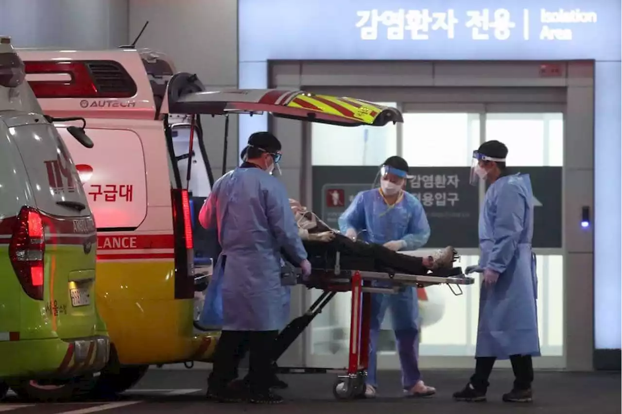 S.Korea reports 111,319 new Covid-19 cases