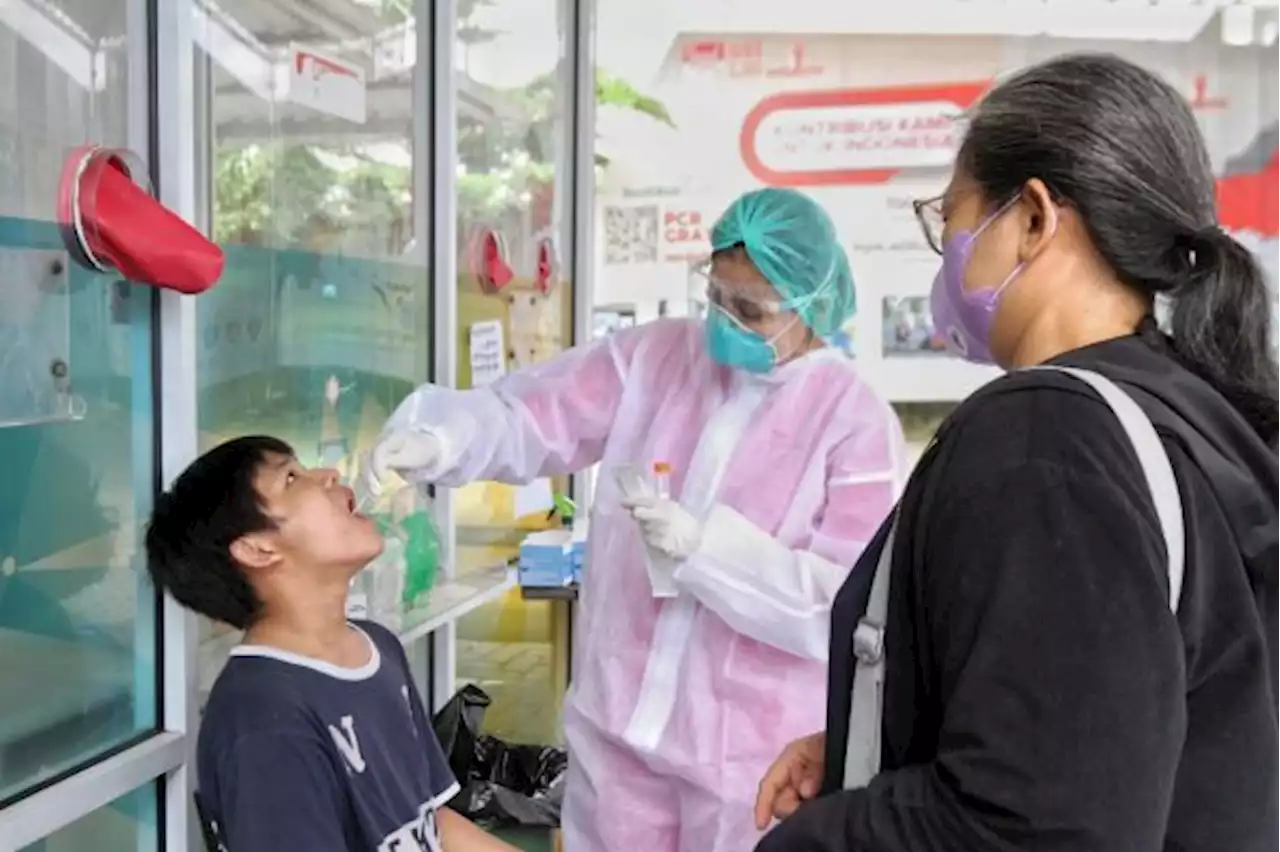 Anak Usia 6-17 Tahun yang Telah Divksin Lengkap tidak Perlu Tes PCR untuk Naik Pesawat