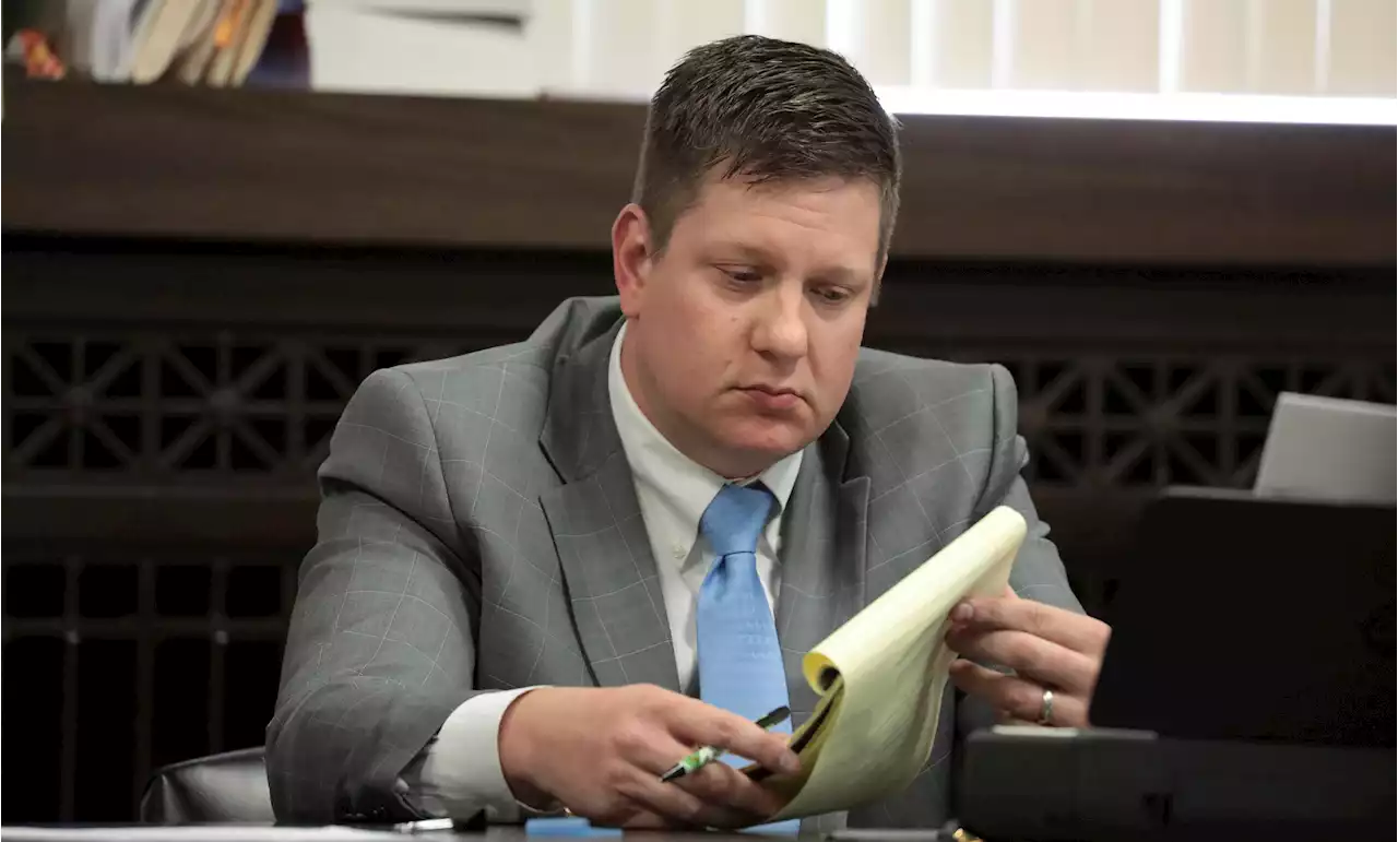 Van Dyke Avoids Federal Charges in Laquan McDonald's Death