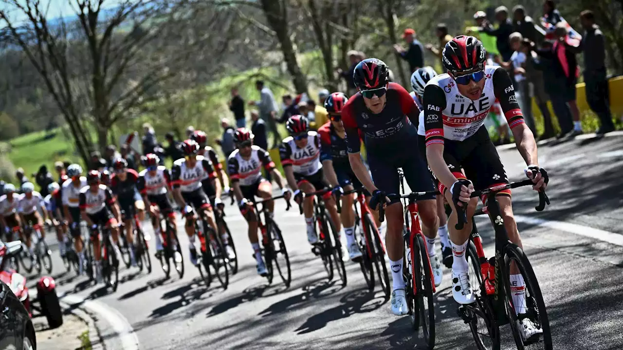 Direct vidéo - Flèche Wallonne : le peloton se rapproche des hommes de tête avant le premier passage sur le Mur de Huy