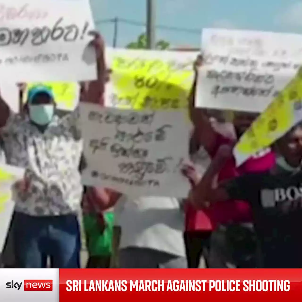 Sri Lanka: One dead and 10 injured as police open fire on protesters demonstrating against fuel price rises