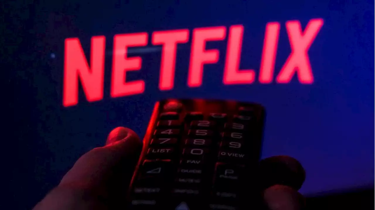 Netflix denkt angesichts schrumpfender Kundenzahlen nun doch über ein Billig-Abo mit Werbung nach