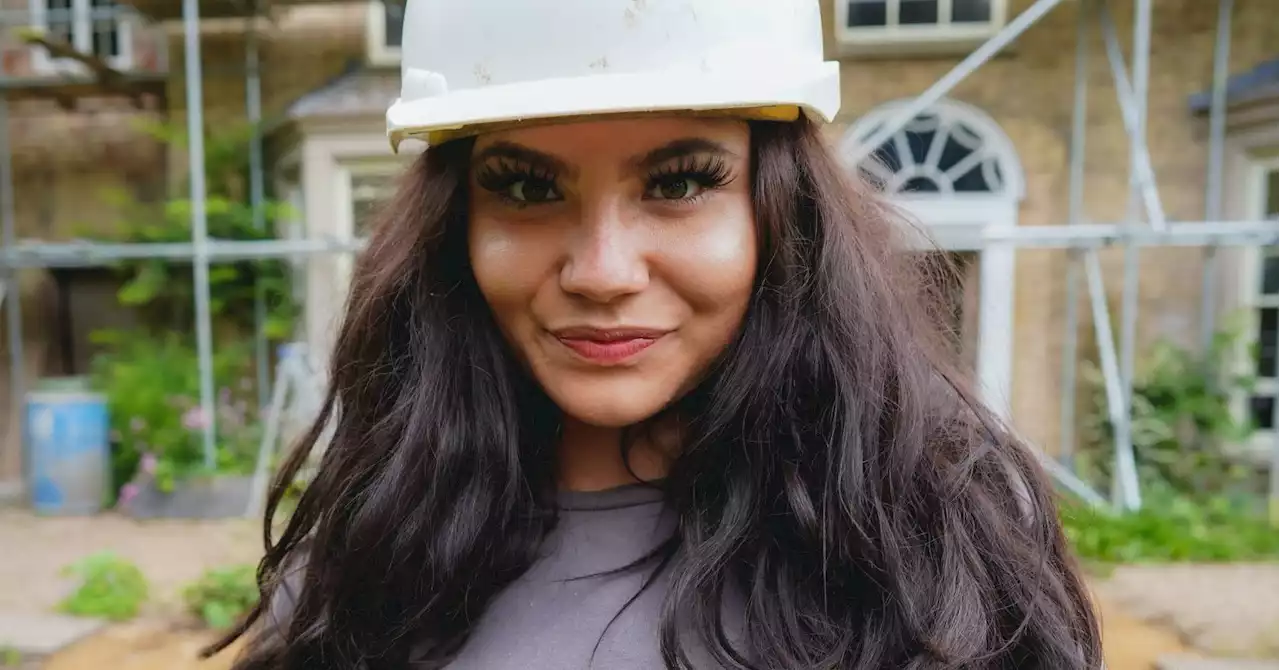 Prepare to fall in love with these female brickies in BBC Three’s new docuseries