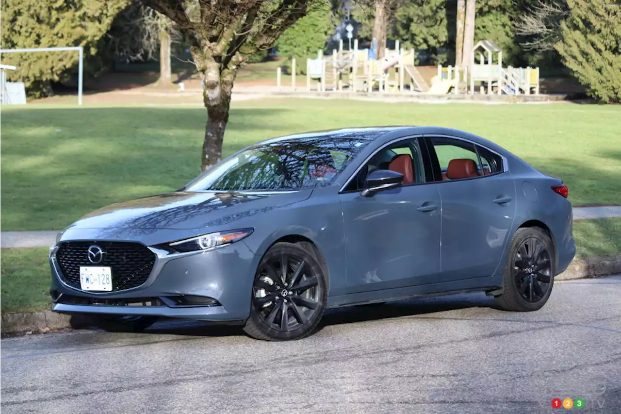 2022 Mazda3 GT Sedan review | Car Reviews | Auto123