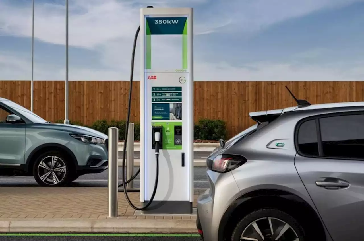 Number of electric car chargers in the UK soars by 33% | Autocar