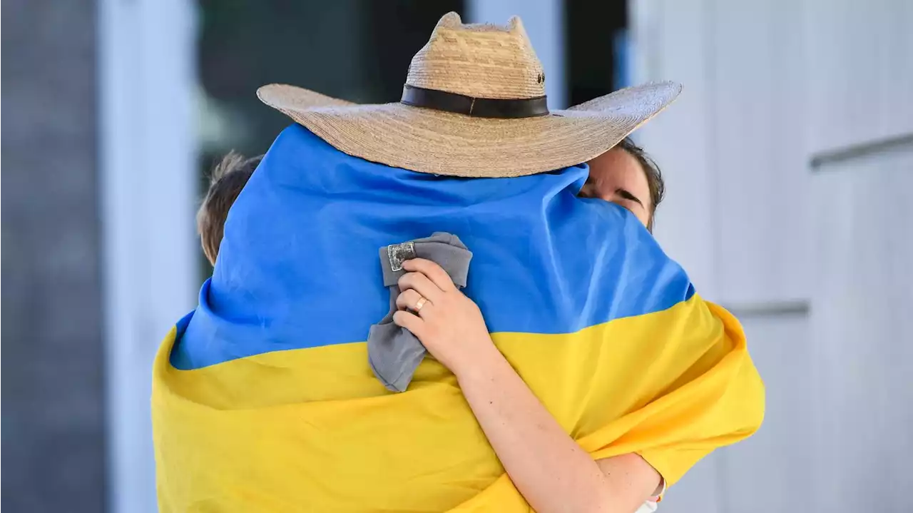 Campaign launches search for 100K sponsors in the US to help Ukrainian refugees