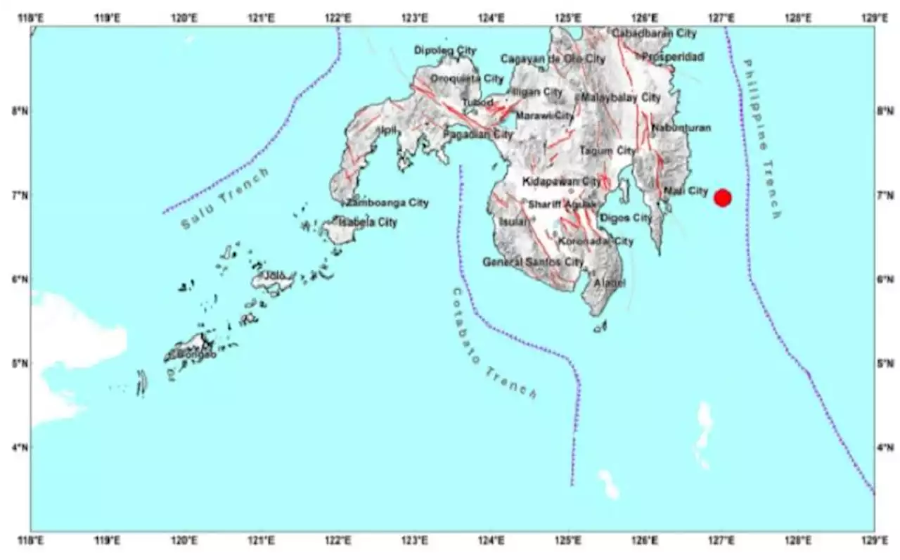 Davao Oriental school sustained cracks after magnitude 5.3 quake —MDRRMO