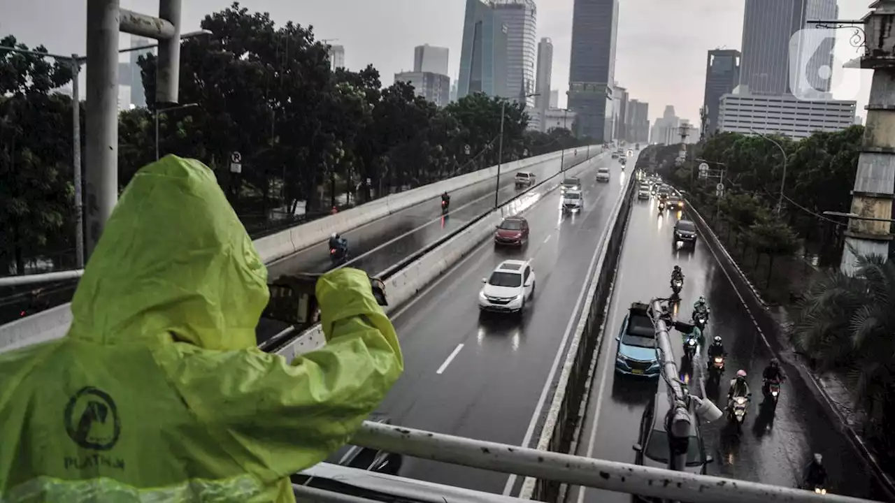 Cuaca Besok Jumat 22 April 2022, Jabodebek Potensi Hujan Angin Siang hingga Malam Hari