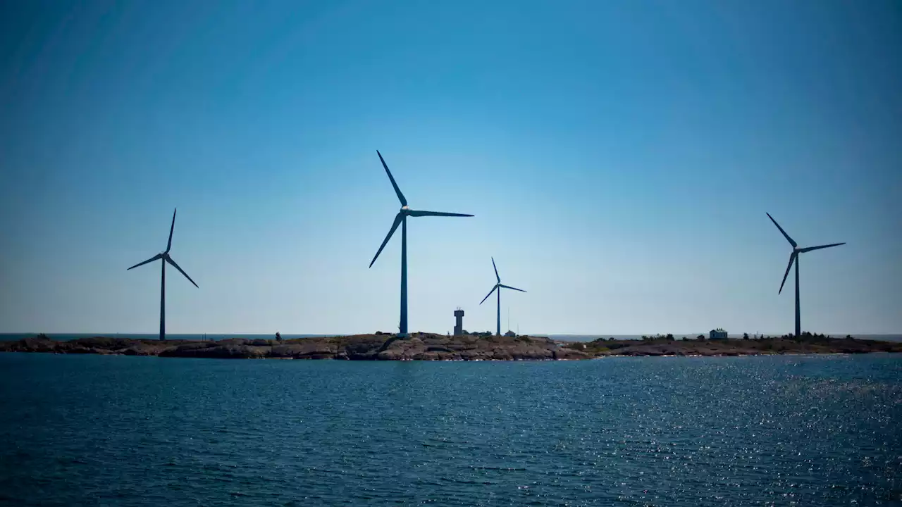 Via al Beleolico di Taranto, il Parco eolico del Mediterraneo