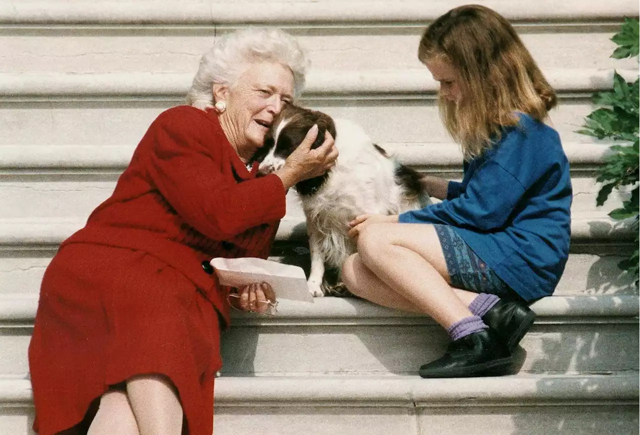 Barbara Bush Recalls How Her Grandmother Lovingly Suggested She Could Solo Parent A Baby