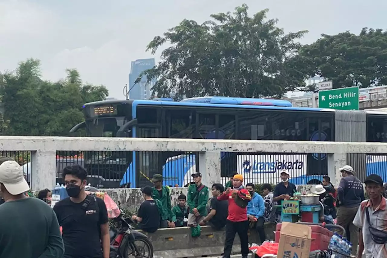 Ada Demo 21 April, Bus Transjakarta Dialihkan ke Jalan Tol Dalam Kota