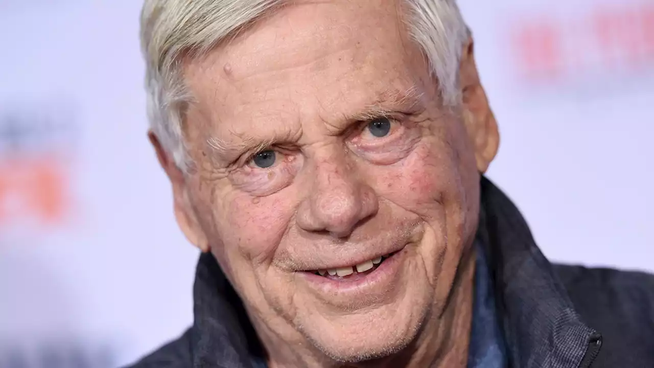 Robert Morse, Two-Time Tony Winner and ‘Mad Men’ Star, Dies at 90