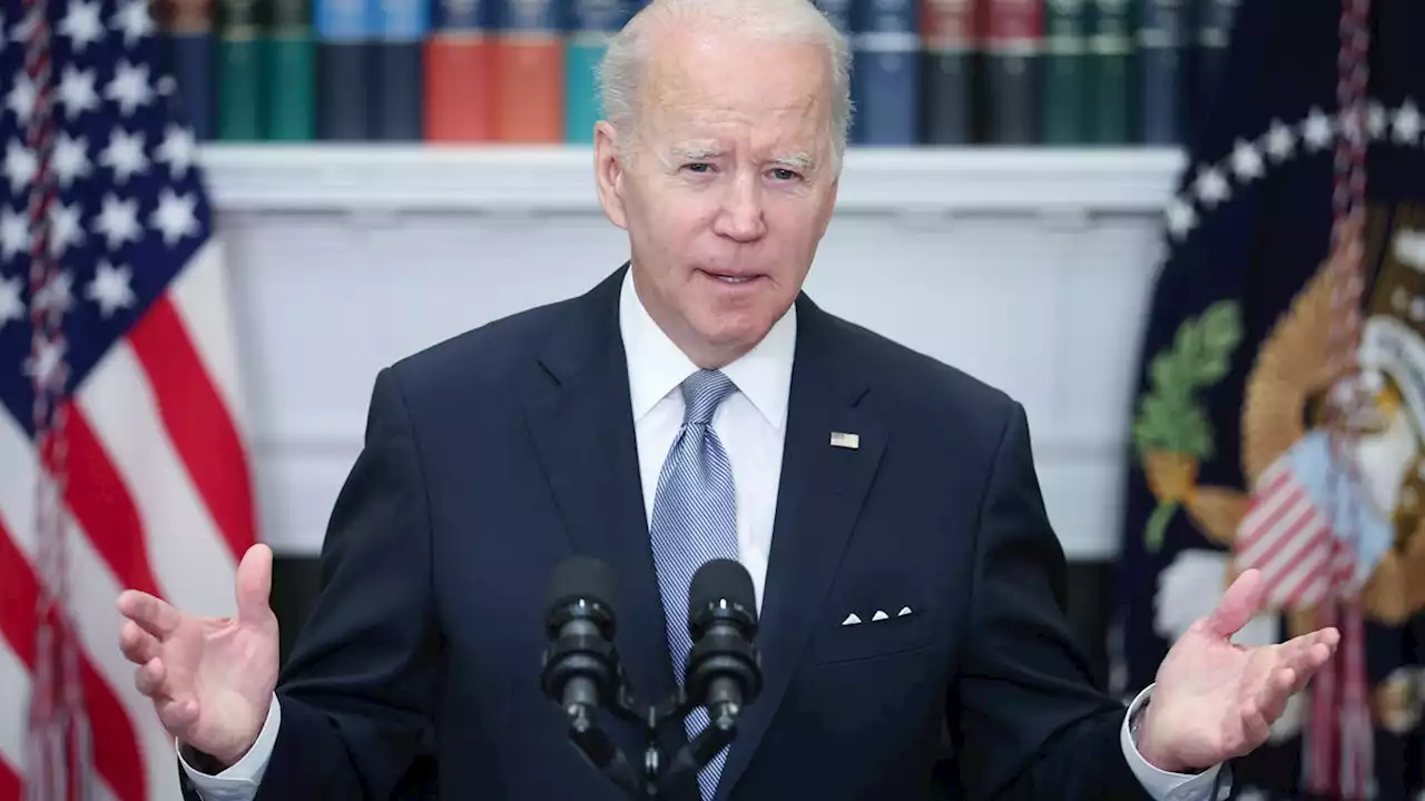 Biden confuses Title 42 with mask mandate for planes, prompting clarification