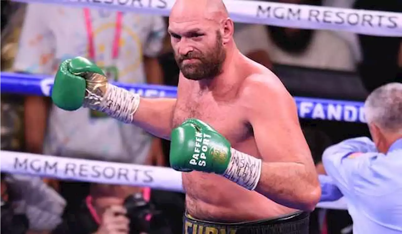 Tyson Fury Waspadai Pukulan Keras Dylian Whyte