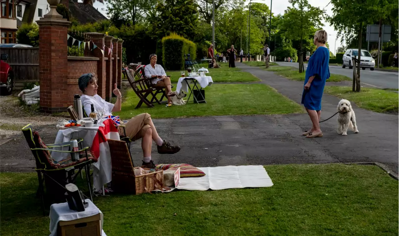 Top signs of a good neighbour - including taking your bins in and watering your garden