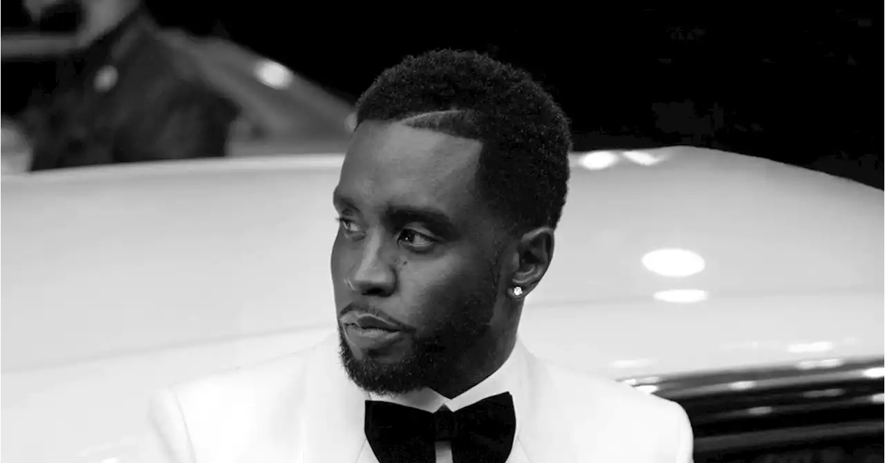 Sean “Diddy” Combs Is Hosting the 2022 Billboard Music Awards 25 Years After His First Win - E! Online