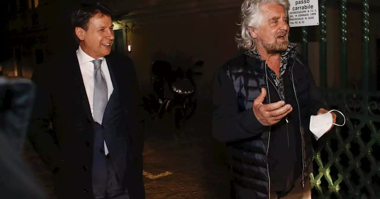 Conte assume Grillo: contratto da 200mila euro per aiutare il blog