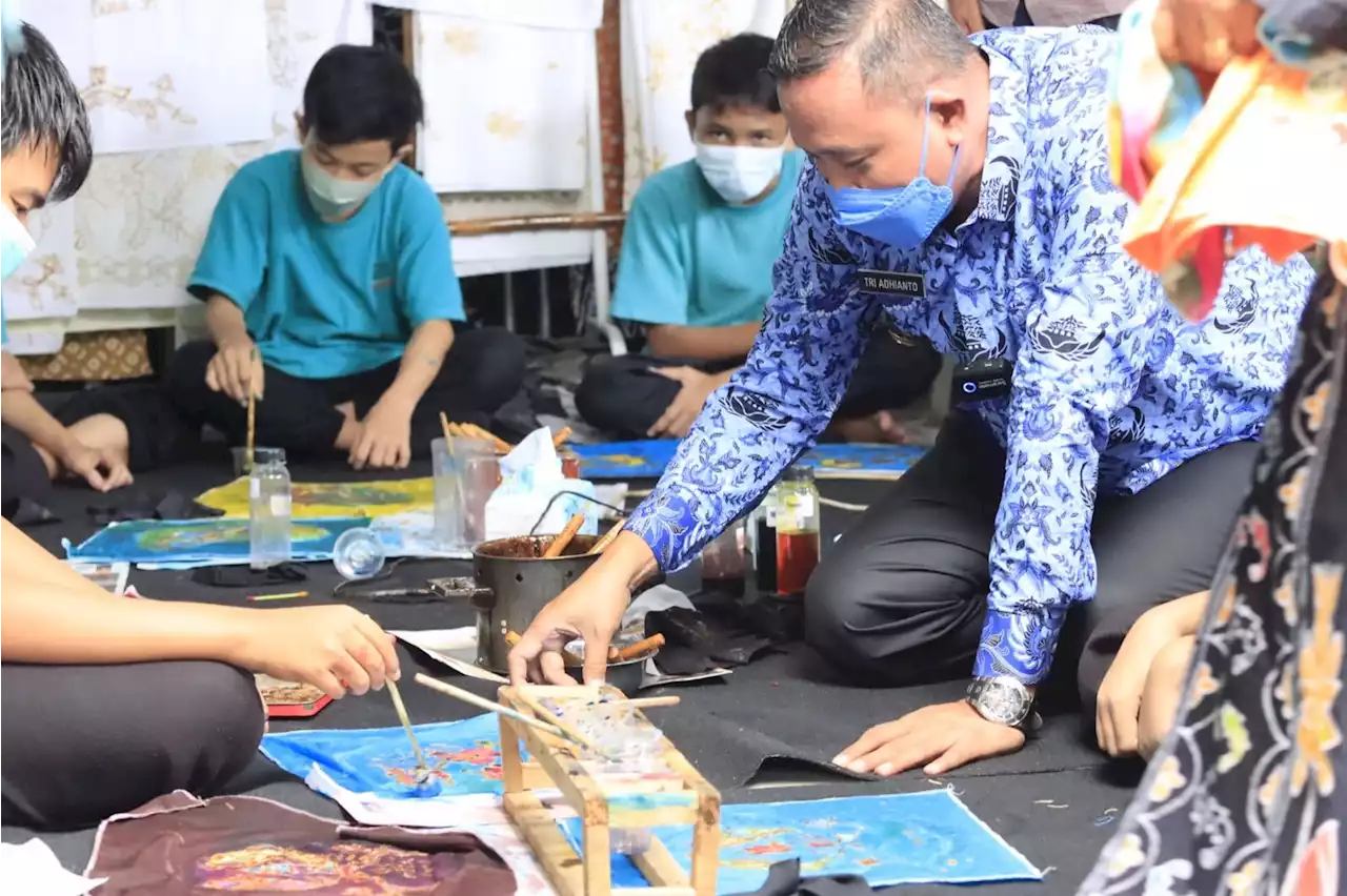 Plt Wali Kota Bekasi Berharap Budaya Membatik Tetap Eksis Mengikuti Perkembangan Zaman