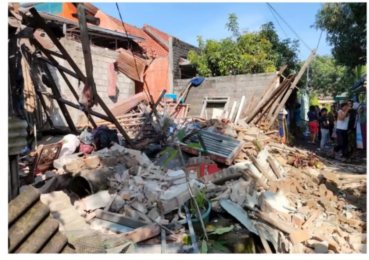 Rumah Munadi Rata dengan Tanah, Warga Kaget, Ada Suara Ledakan Besar