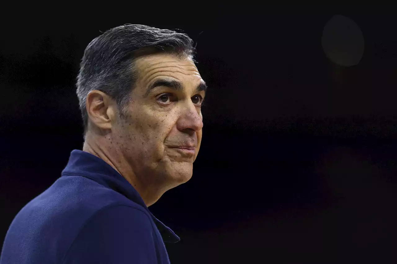 Villanova Coach Jay Wright Explains Decision to Retire in Tearful Speech