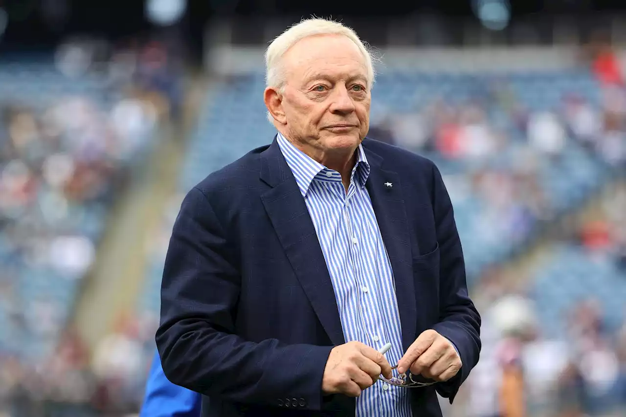 Texas woman drops lawsuit claiming Jerry Jones is her father