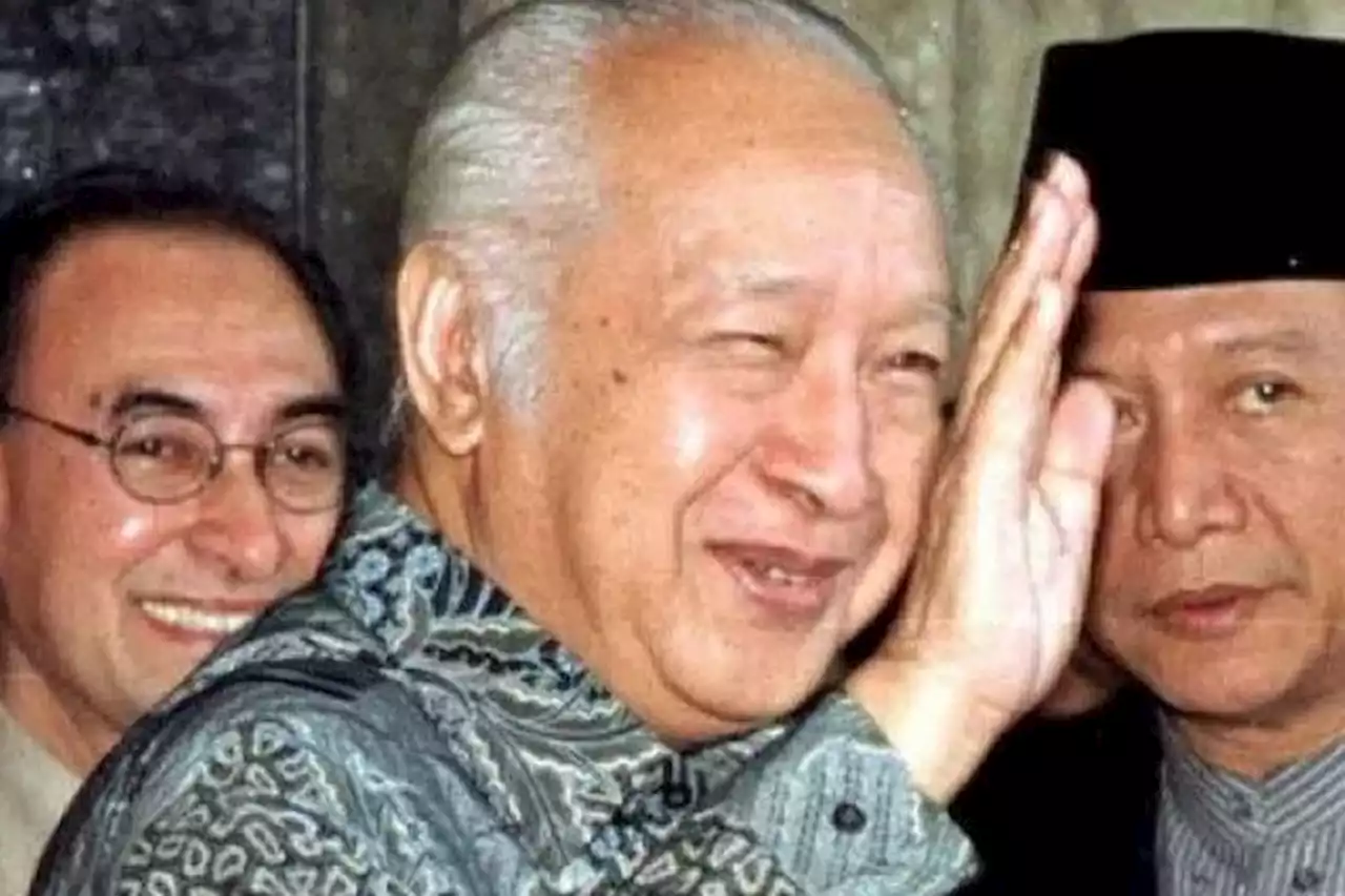 Miliki Pola yang Mirip, Pengamat: Pemerintahan Jokowi Sebenarnya Pemerintahan Soeharto Kedua - Pikiran-Rakyat.com