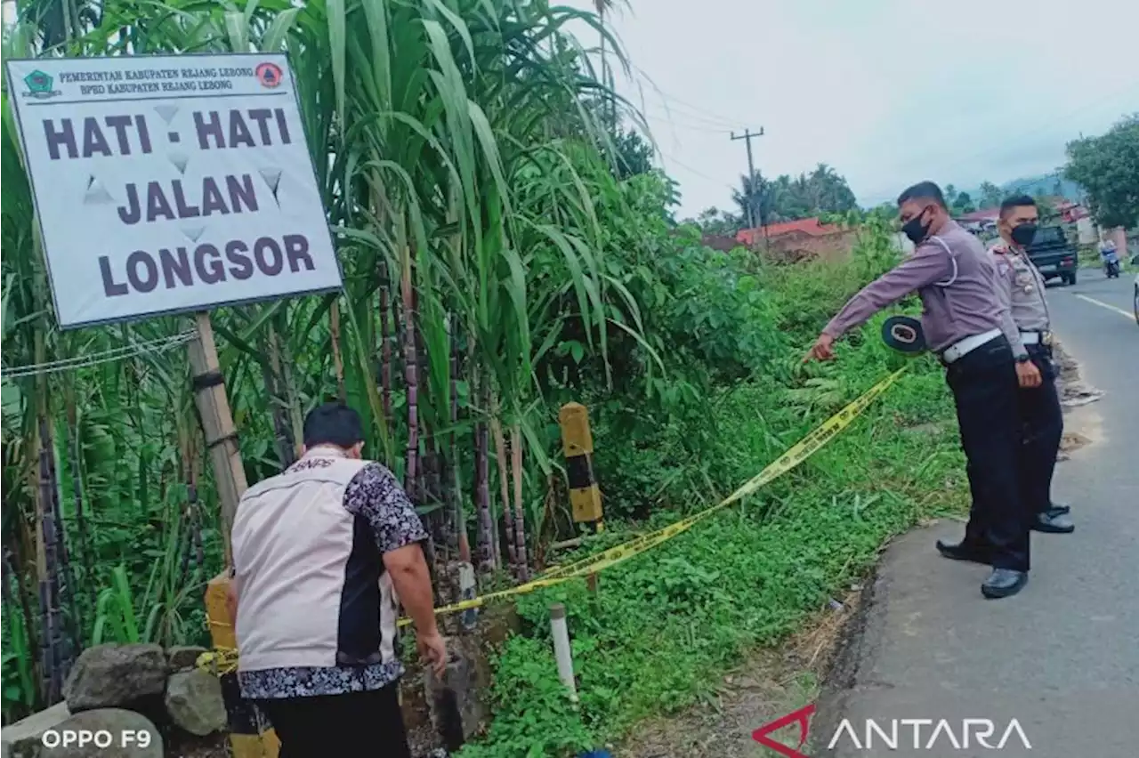 Pemudik diminta waspadai longsor di jalan lintas