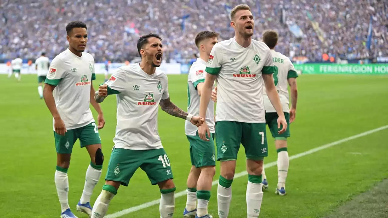 Schalke geht komplett unter - Werder-Wahnsinn im Aufstiegskracher