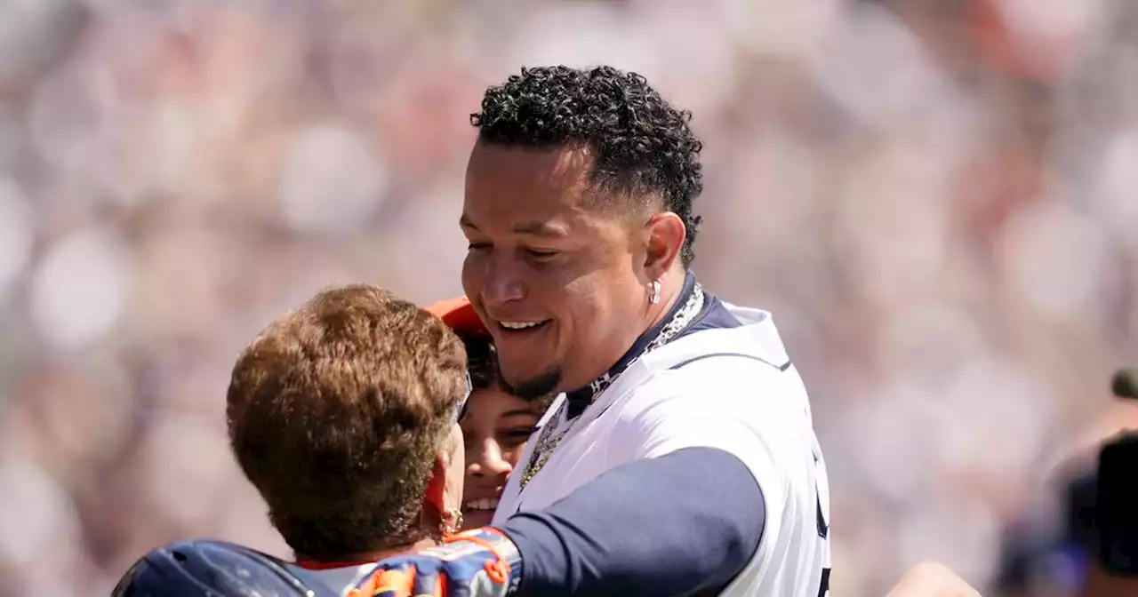 Miguel Cabrera gets his 3,000th career hit, becoming the 33rd player in MLB history to reach the milestone